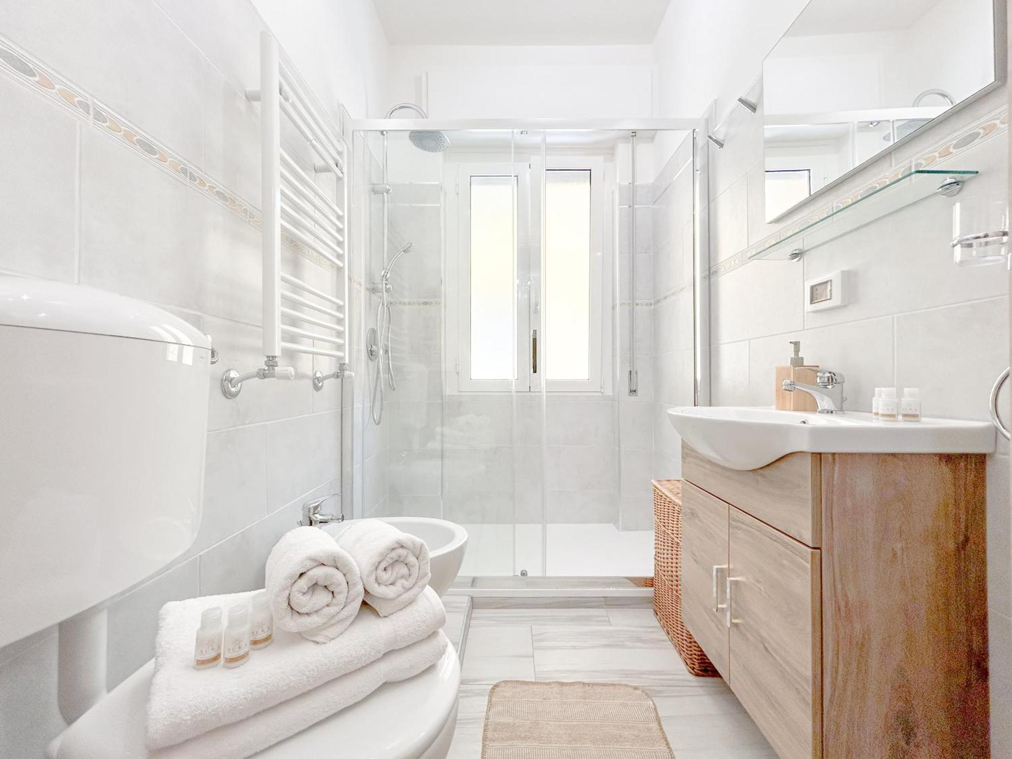Apartamento Elegant House - Centro - 400Mt Dal Mare Ventimiglia Exterior foto